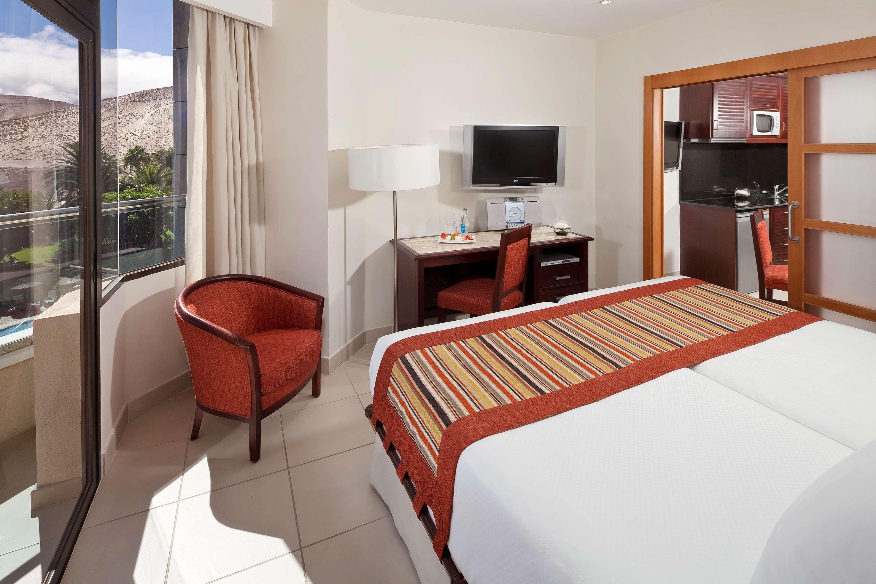 Paradisus By Melia Fuerteventura Costa Calma Bagian luar foto A typical Studio